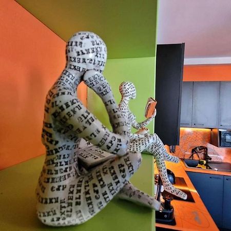Modern - 50 M From Sea - Free Wi-Fi - Super Cool - Terrace - Fully Air-Conditioned Сент-Полс-Бей Экстерьер фото