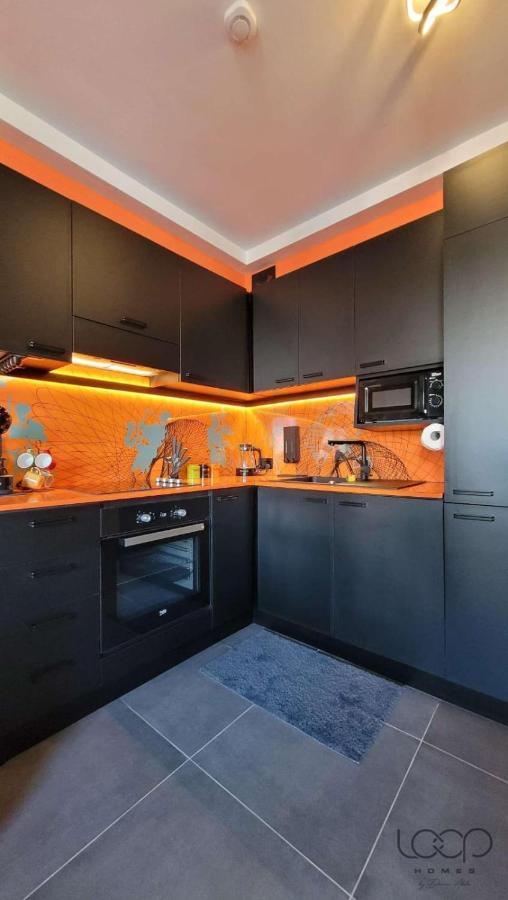 Modern - 50 M From Sea - Free Wi-Fi - Super Cool - Terrace - Fully Air-Conditioned Сент-Полс-Бей Экстерьер фото