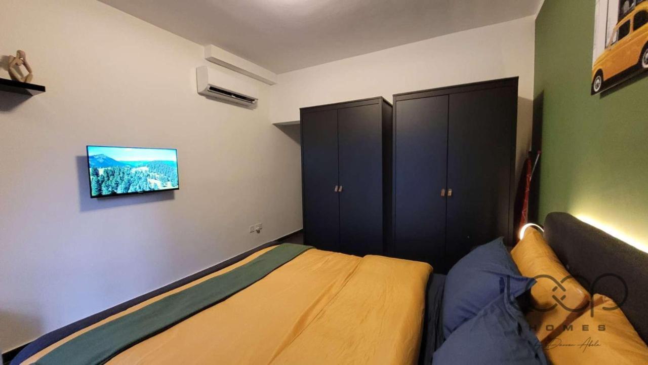 Modern - 50 M From Sea - Free Wi-Fi - Super Cool - Terrace - Fully Air-Conditioned Сент-Полс-Бей Экстерьер фото